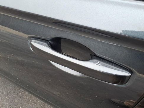 Used 2025 Honda CR-V Sport image 17