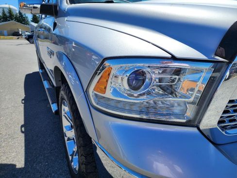 Used 2016 RAM 1500 Laramie w/ Convenience Group AWD/4WD image 30