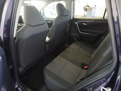 Used 2024 Toyota RAV4 XLE FWD image 18