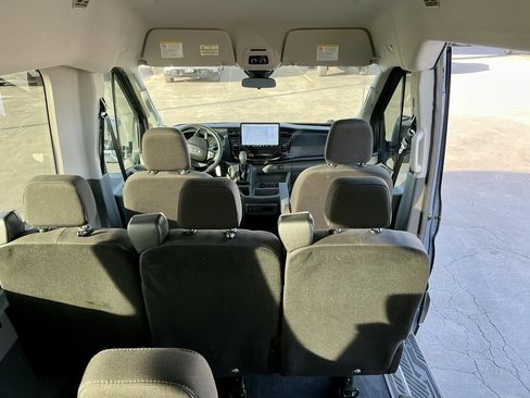 Used 2024 Ford Transit 350 XLT image 29