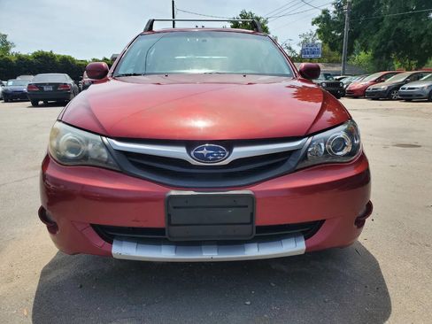 Used 2011 Subaru Impreza Outback Sport AWD/4WD image 2