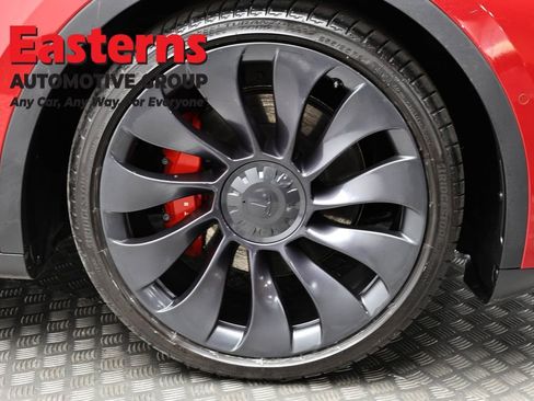 Used 2021 Tesla Model Y Performance image 28