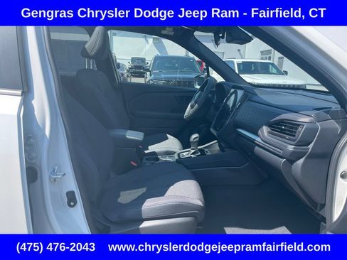 Used 2025 Subaru Forester Premium AWD/4WD image 15