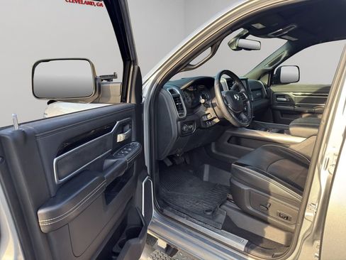 Used 2021 RAM 2500 Laramie w/ Night Edition image 6
