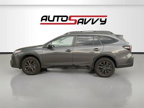 Used 2024 Subaru Outback Onyx Edition image 4