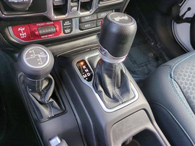 Used 2024 Jeep Wrangler Unlimited Rubicon 4xe AWD/4WD image 12