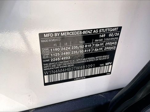 New 2026 Mercedes-Benz GLB 250 4MATIC image 13