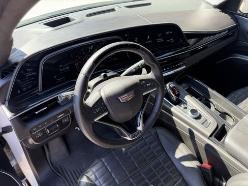 Used 2024 Cadillac Escalade V image 4