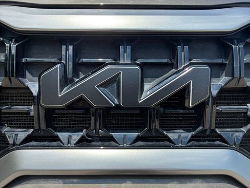 Used 2023 Kia Telluride EX X-Line AWD/4WD image 33