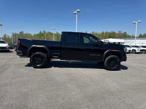 New 2026 GMC Sierra 2500 AT4X w/ AT4X AEV Edition AWD/4WD image 3