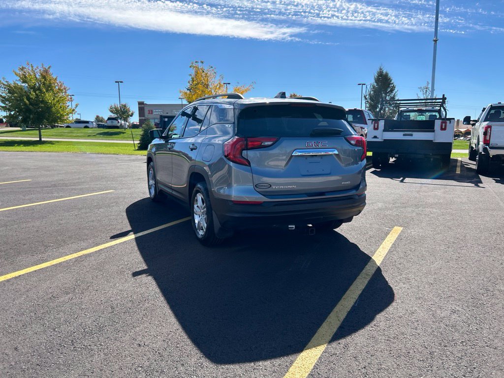 Used 2019 GMC Terrain SLE w/ Driver Convenience Package AWD/4WD image 8