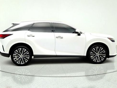 Used 2023 Lexus RX 350 Premium Plus w/ Cold Area Package FWD image 4
