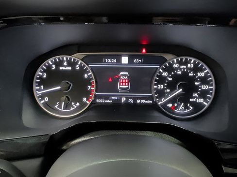 Used 2025 Nissan Pathfinder SL w/ Lighting Package (N92) AWD/4WD image 14