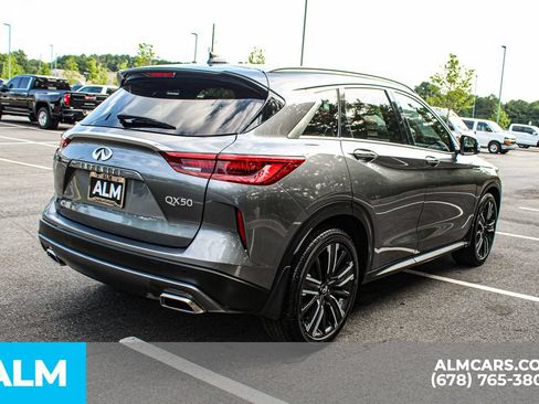 Used 2021 INFINITI QX50 Luxe w/ Appearance Package FWD image 6