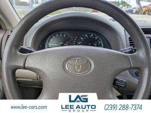 Used 2002 Toyota Camry LE image 18