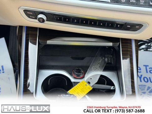 Used 2021 BMW X7 xDrive40i w/ Executive Package image 38
