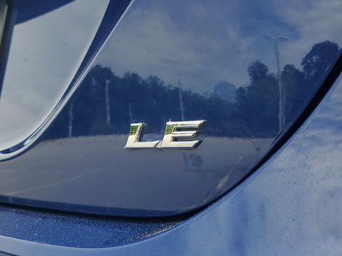 Used 2024 Toyota Camry LE FWD image 7