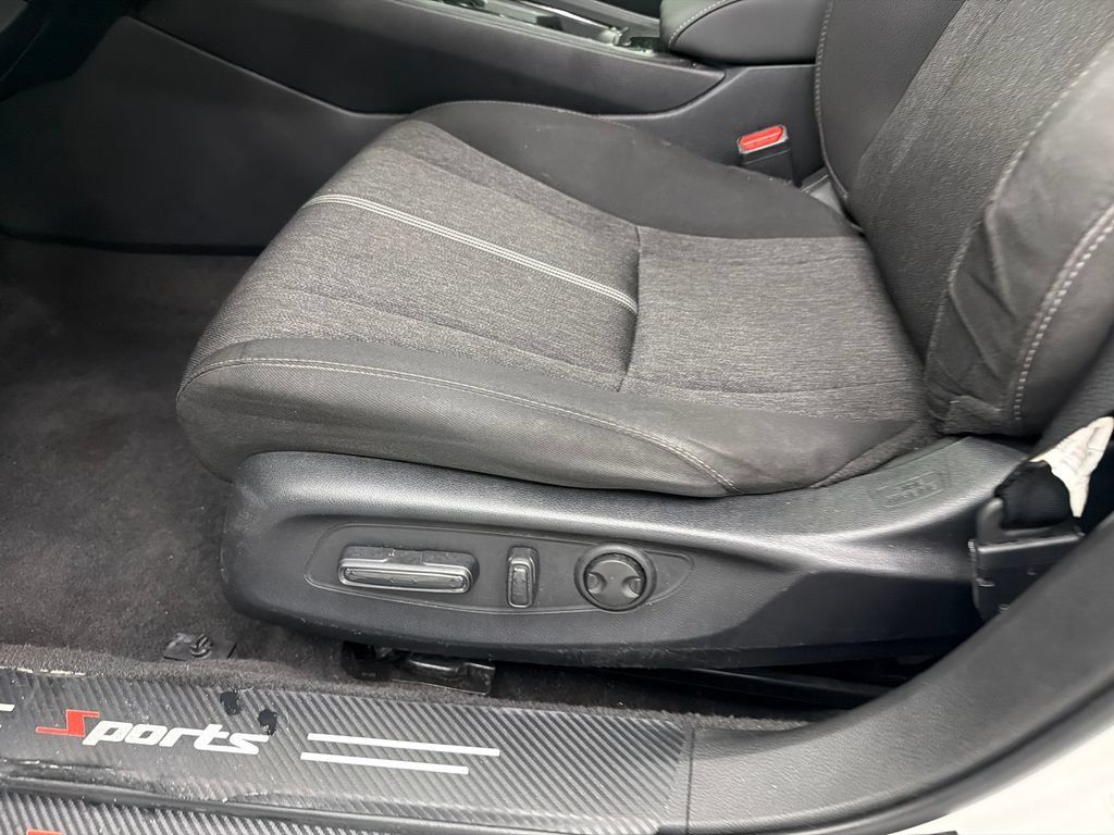 Used 2023 Honda Accord Sport image 10