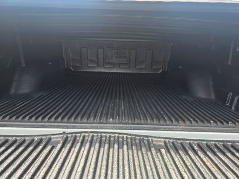 Used 2013 RAM 1500 Classic SLT w/ Premium Display Pkg RWD image 20