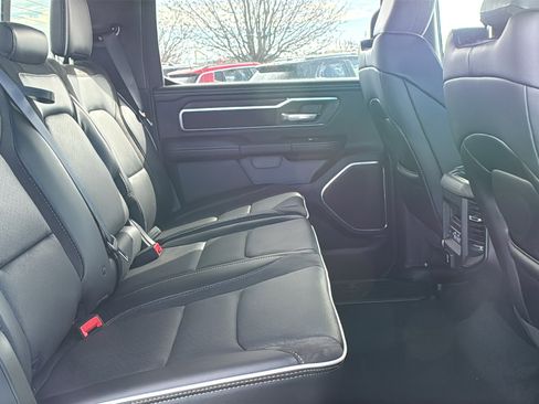 New 2026 RAM 1500 Laramie w/ Sport Appearance Package AWD/4WD image 18