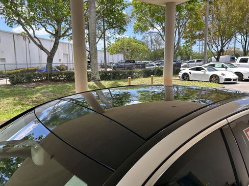 Used 2018 Mercedes-Benz C 300 4MATIC Sedan image 14