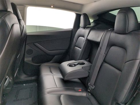 Used 2020 Tesla Model Y Performance image 36
