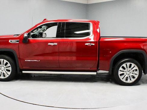 Used 2021 GMC Sierra 1500 Denali w/ Denali Ultimate Package AWD/4WD image 7