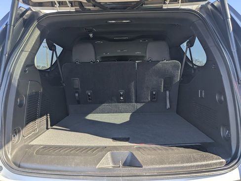 Used 2021 GMC Yukon XL SLT image 23