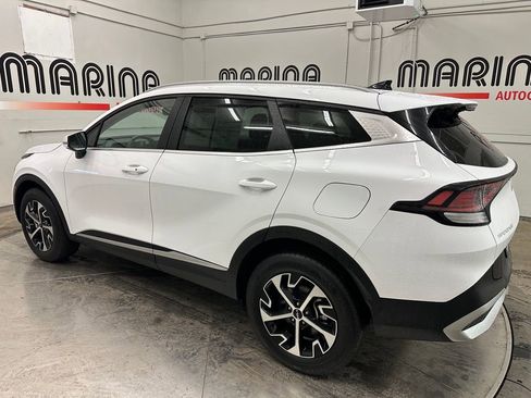 Used 2025 Kia Sportage EX image 15