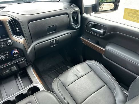 Used 2022 Chevrolet Silverado 2500 High Country AWD/4WD image 23