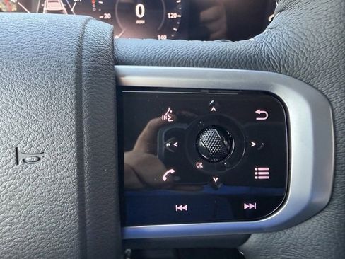 New 2026 Nissan Armada SV image 18