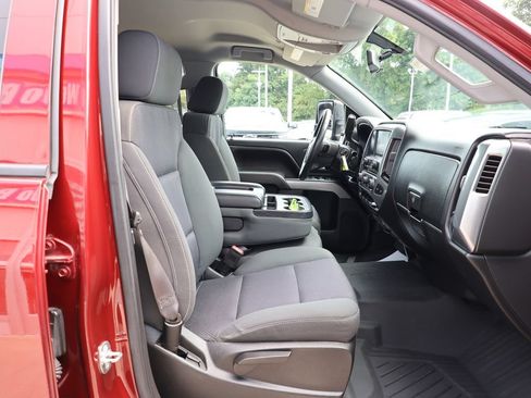 Used 2017 Chevrolet Silverado 1500 LT w/ All Star Edition AWD/4WD image 34