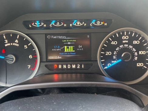 Used 2016 Ford F150 XLT w/ Equipment Group 302A Luxury image 12