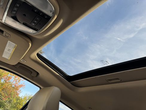 Used 2020 Jeep Grand Cherokee Limited image 27