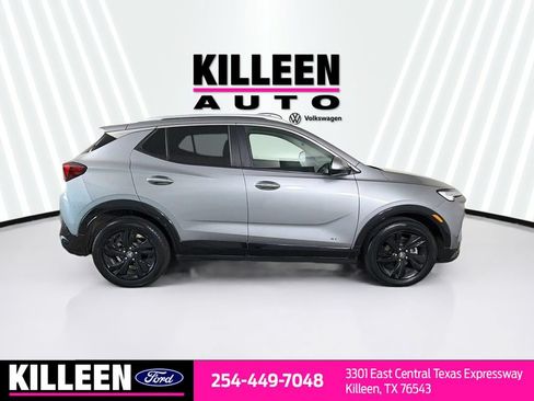 Used 2025 Buick Encore GX Sport Touring FWD image 10