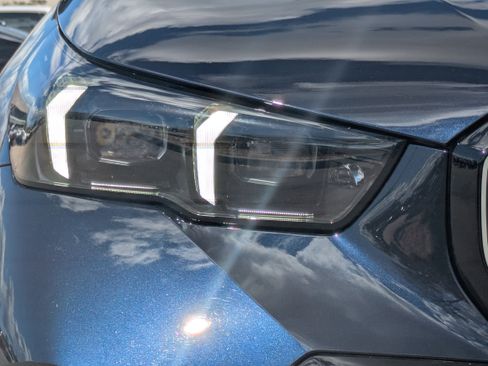 Used 2026 BMW 530i w/ M Sport Package image 10