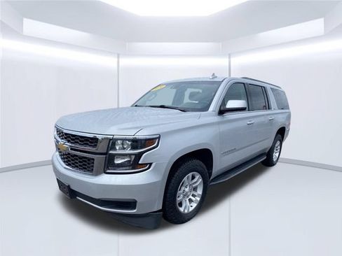 Used 2020 Chevrolet Suburban LT AWD/4WD image 13
