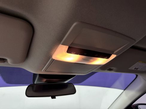 Used 2021 Nissan Sentra SV image 10