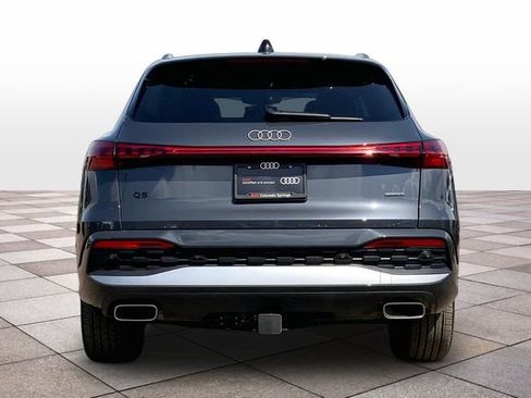 Used 2025 Audi Q5 Premium w/ Convenience Package AWD/4WD image 4