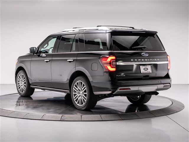 Used 2023 Ford Expedition Platinum AWD/4WD image 3