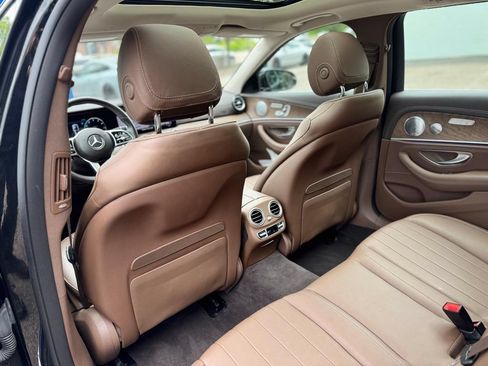 Used 2020 Mercedes-Benz E 450 4MATIC Wagon image 24