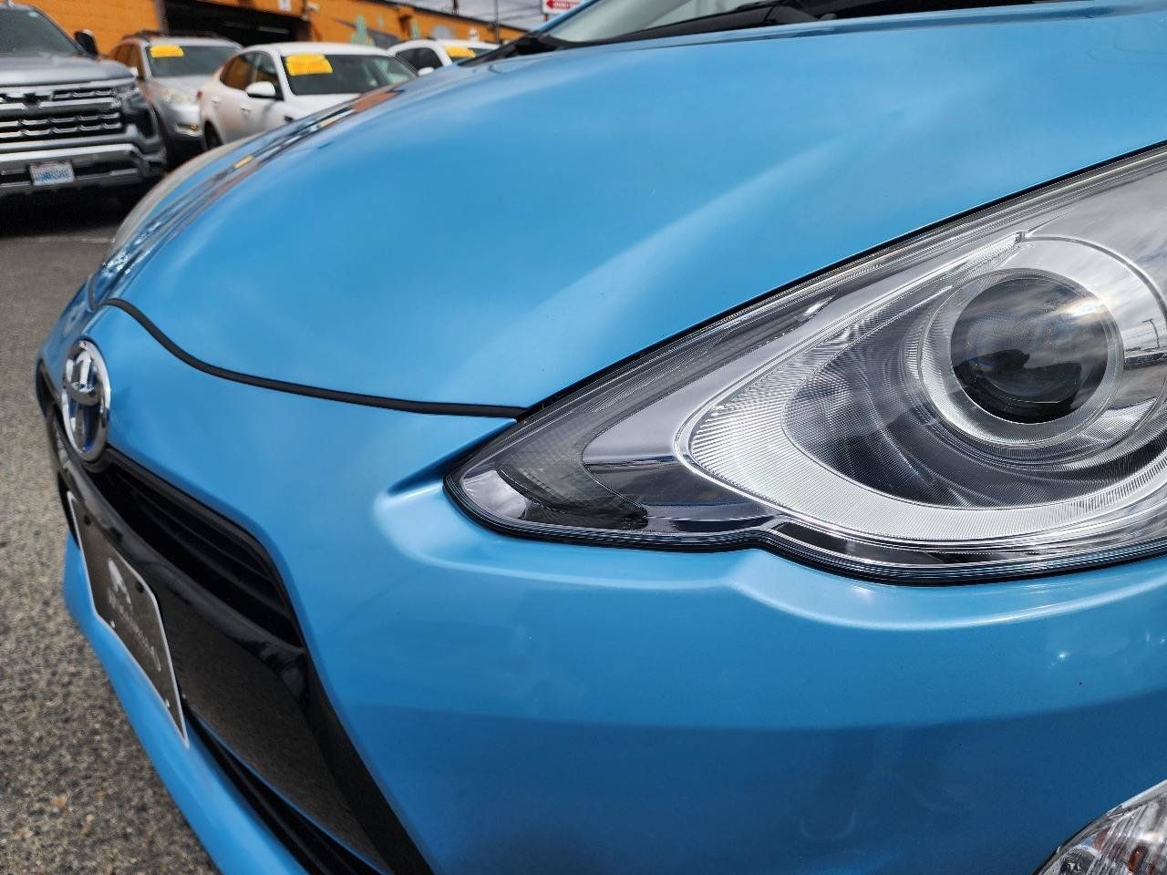 Used 2015 Toyota Prius C Two FWD image 32