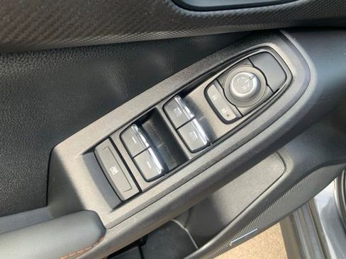 Certified 2024 Subaru Crosstrek 2.5i Limited AWD/4WD image 11