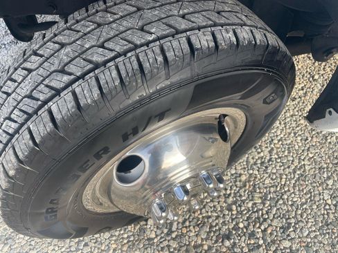 Used 2021 Ford E-350 and Econoline 350 Super Duty w/ Power Windows & Locks Group image 51