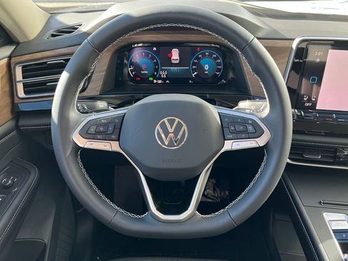 New 2026 Volkswagen Atlas SE image 22