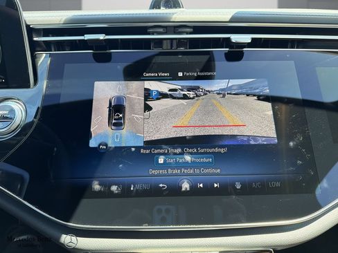 New 2026 Mercedes-Benz E 350 4MATIC Sedan image 10