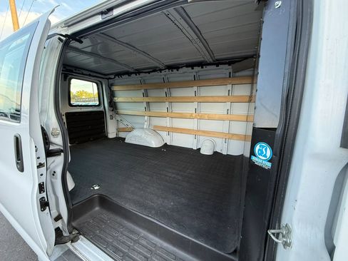 Used 2021 Chevrolet Express 2500 w/ Driver Convenience Package RWD image 26