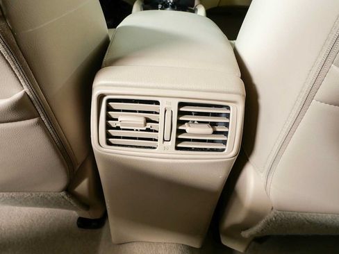 Used 2014 Nissan Rogue SL w/ SL Premium Package FWD image 18