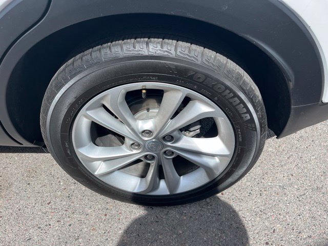 Used 2020 Buick Encore GX Preferred w/ Cold Weather Comfort Package FWD image 19