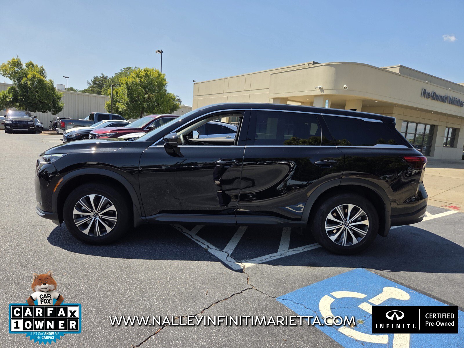 Used 2026 INFINITI QX60 Pure w/ Cargo Package FWD image 9